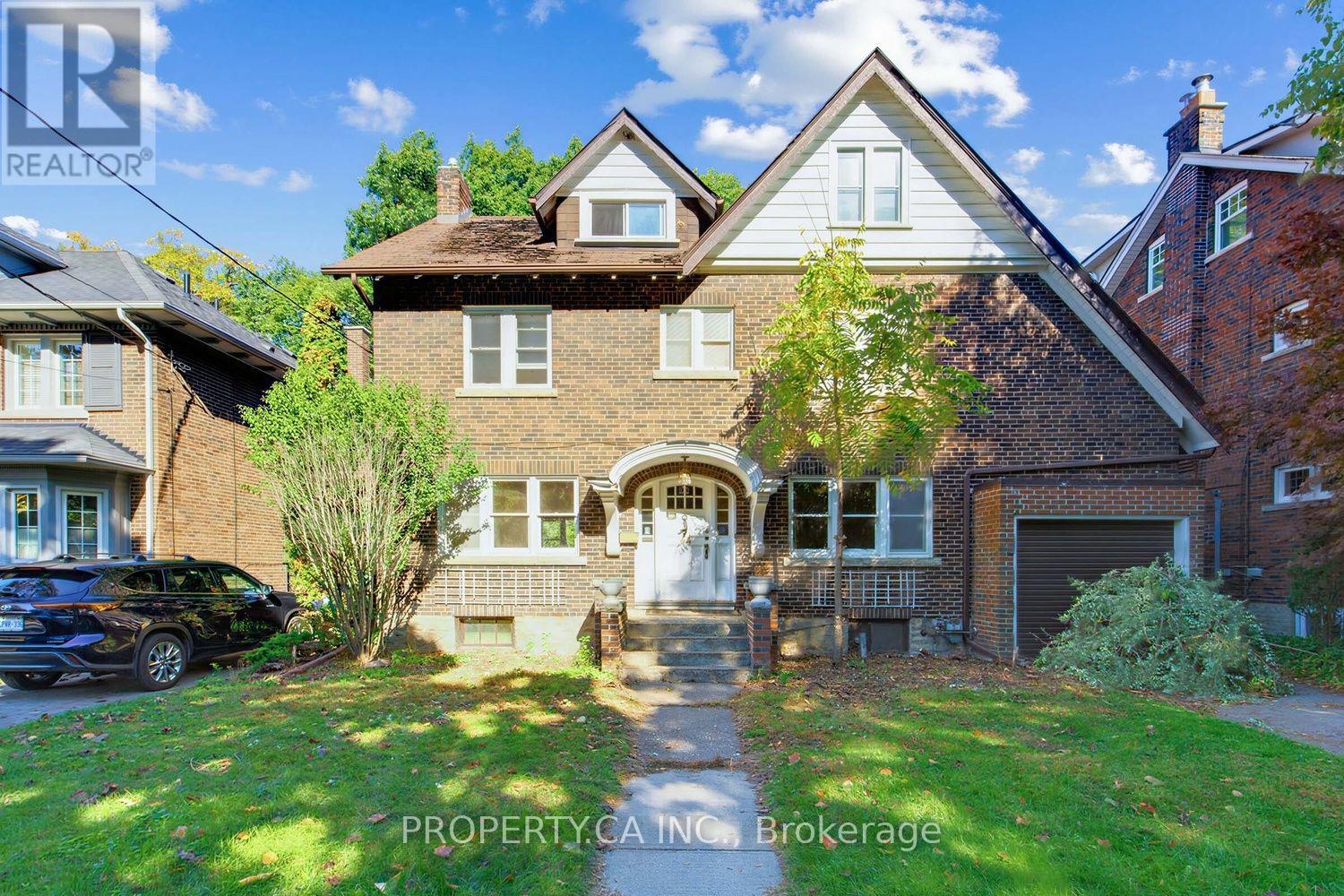 54 Baby Point Road, Toronto, Ontario  M6S 2G3 - Photo 2 - W14030788