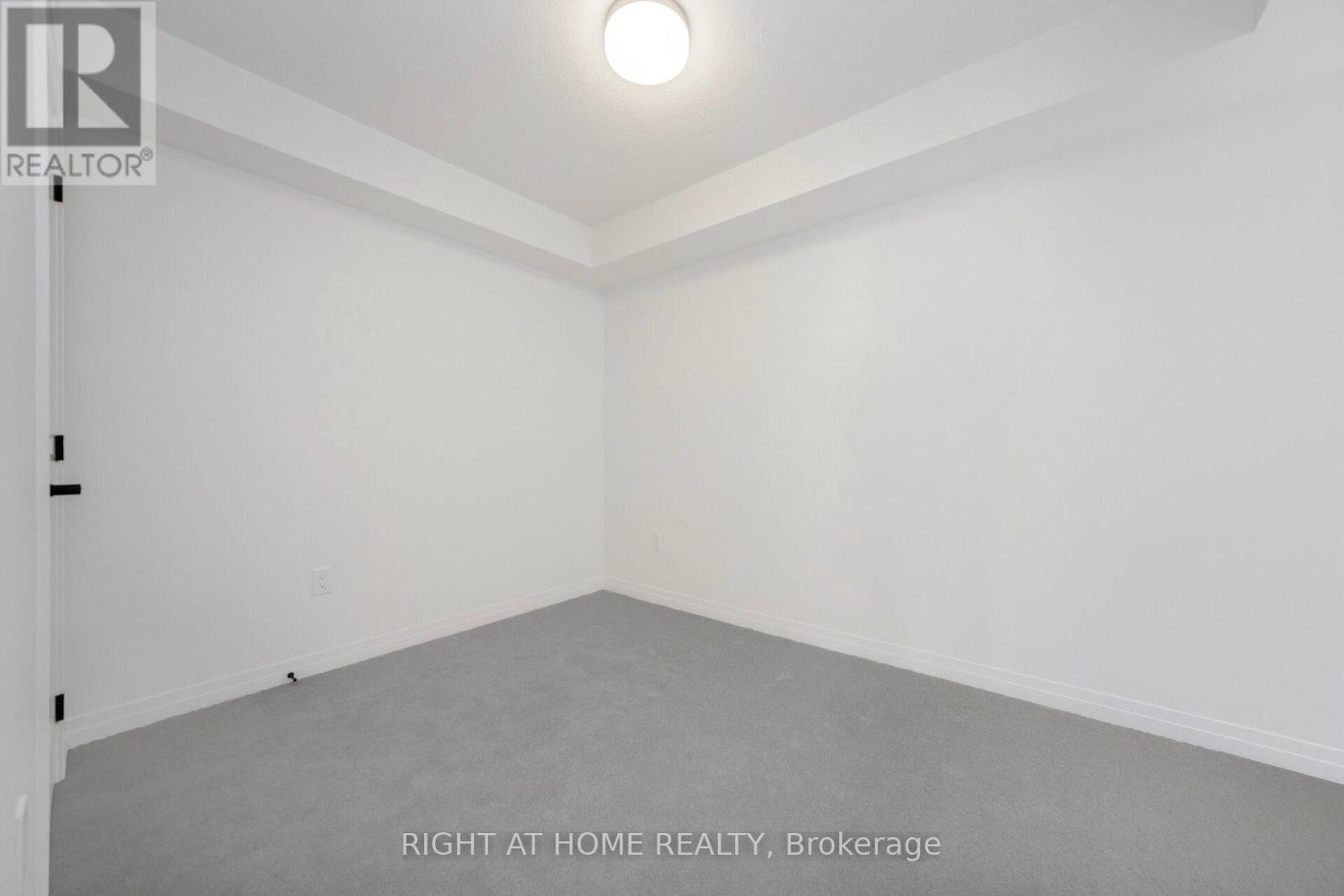 15 KINGS HILL DRIVE