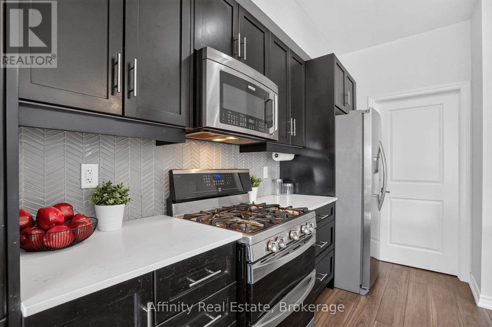 #49 - 124 Compass Trail, Cambridge, Ontario  N3E 0E3 - Photo 21 - X14030730