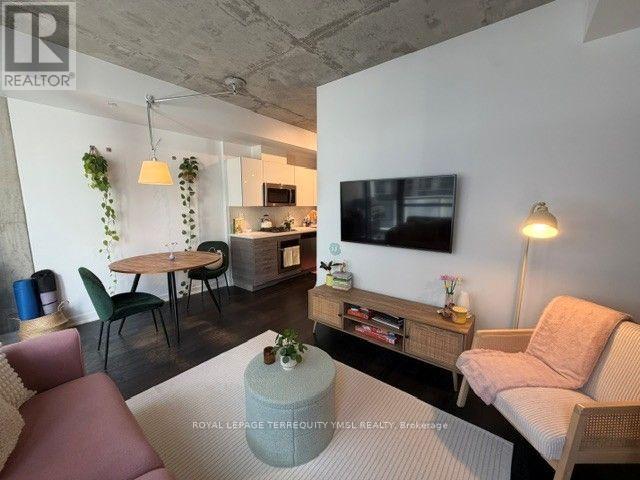 410 - 39 Brant Street, Toronto, Ontario  M5V 0M8 - Photo 8 - C14017190