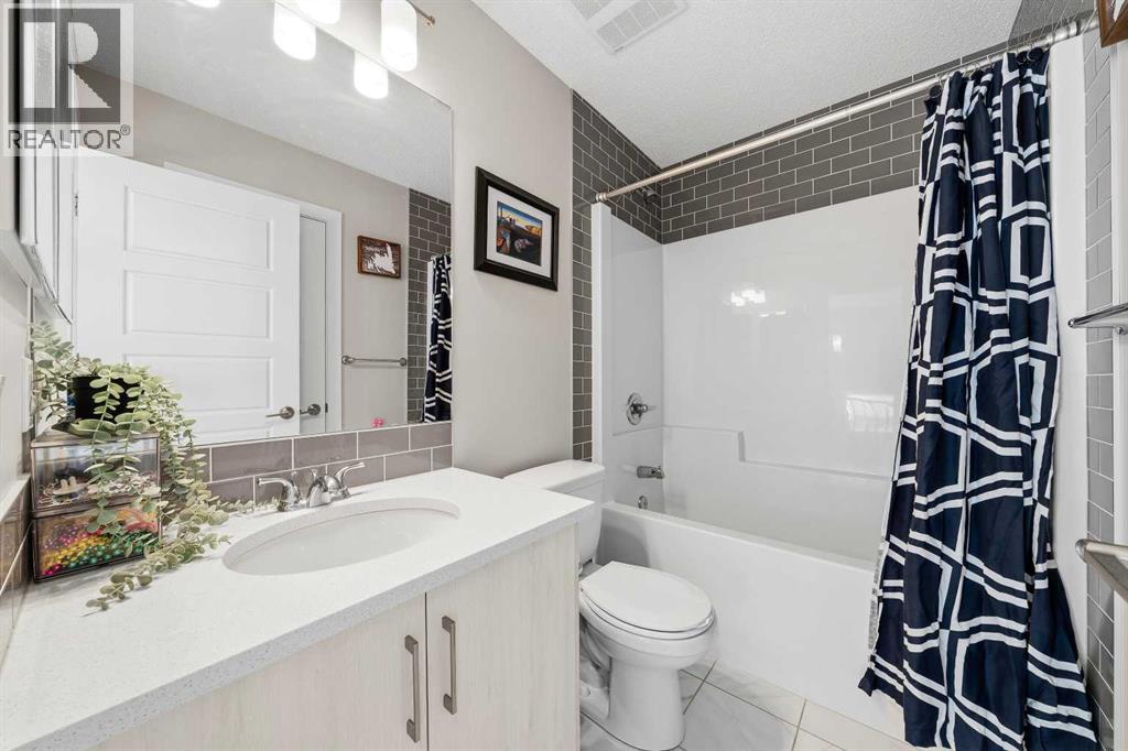 292 Chinook Gate Close Sw, Airdrie, Alberta  T4B 0R7 - Photo 29 - A2351058