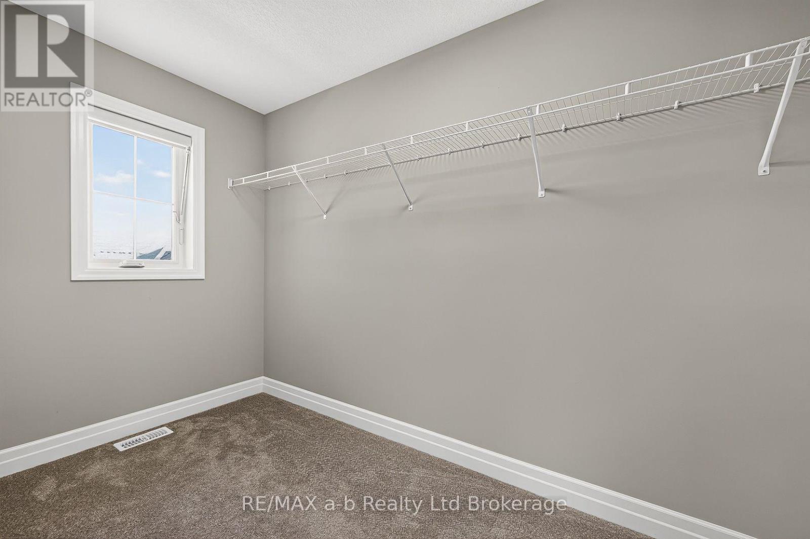 6 Diamond Street, East Zorra-Tavistock, Ontario  N0B 2R0 - Photo 32 - X14006662