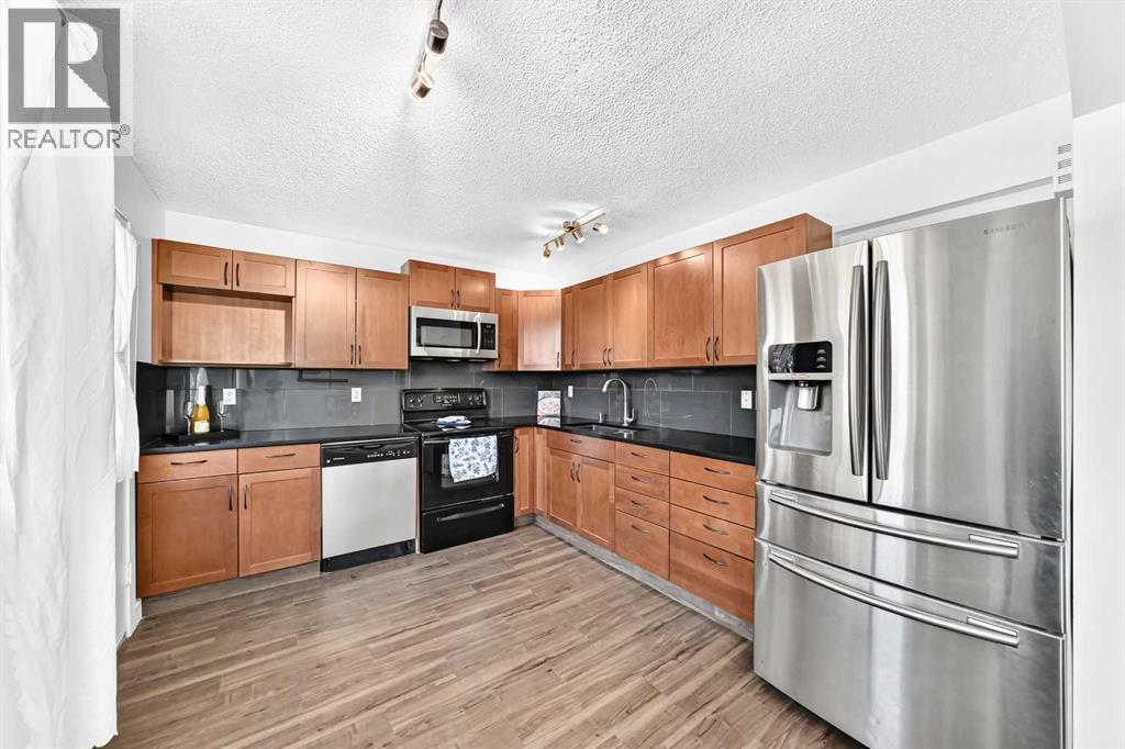 60 Erin Mount Crescent SE