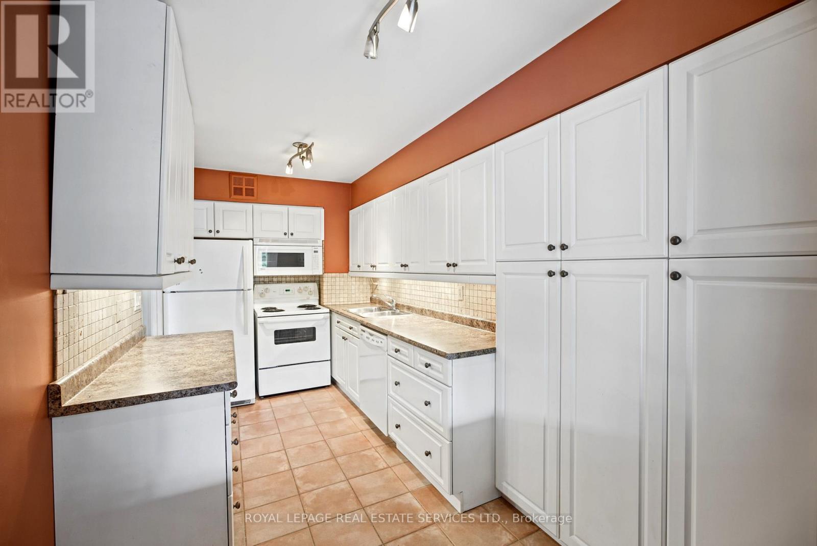 313 - 40 Baif Boulevard, Richmond Hill, Ontario  L4C 5M9 - Photo 19 - N14027834