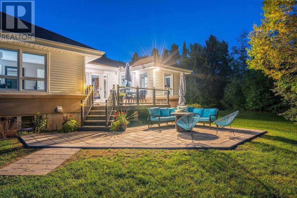 63 Mount Pleasant Ct, Sault Ste. Marie, Ontario P6A 5K8 - Photo 4 - SM262864