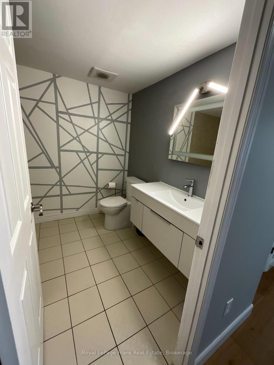 205 - 80 Athol Street E, Oshawa, Ontario  L1H 8B7 - Photo 17 - E14030764