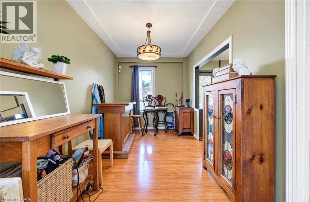 3 Craigmiller Avenue, Hamilton, Ontario  L8L 3H9 - Photo 9 - 40868787