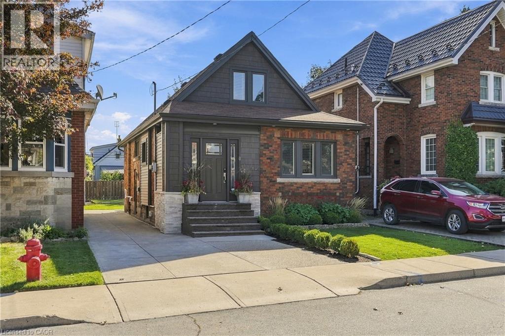 77 Houghton Avenue S, Hamilton, Ontario  L8K 2M9 - Photo 2 - 40869490