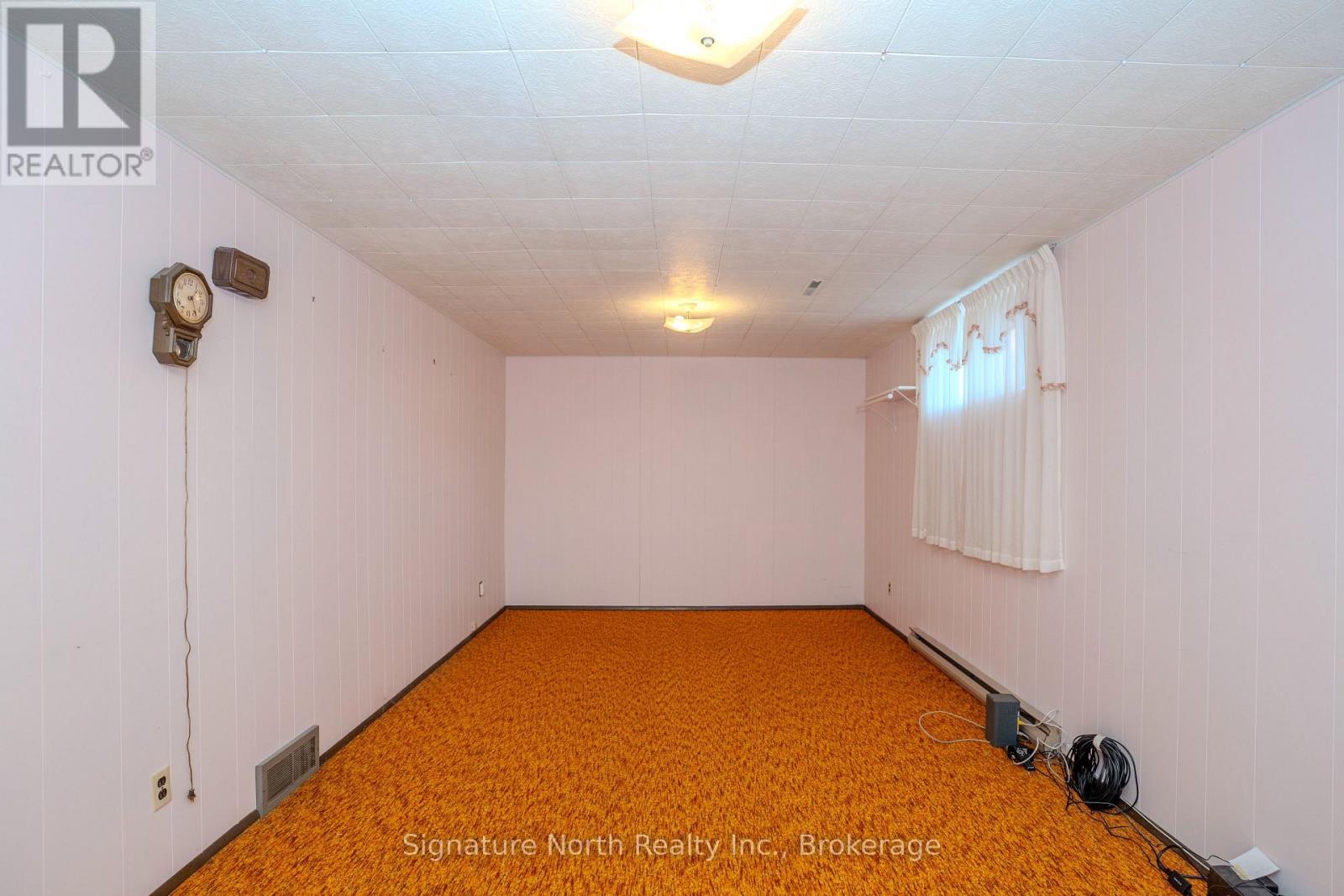 615 Hollylane Street, Thunder Bay, Ontario  P7B 2E9 - Photo 33 - X14031004