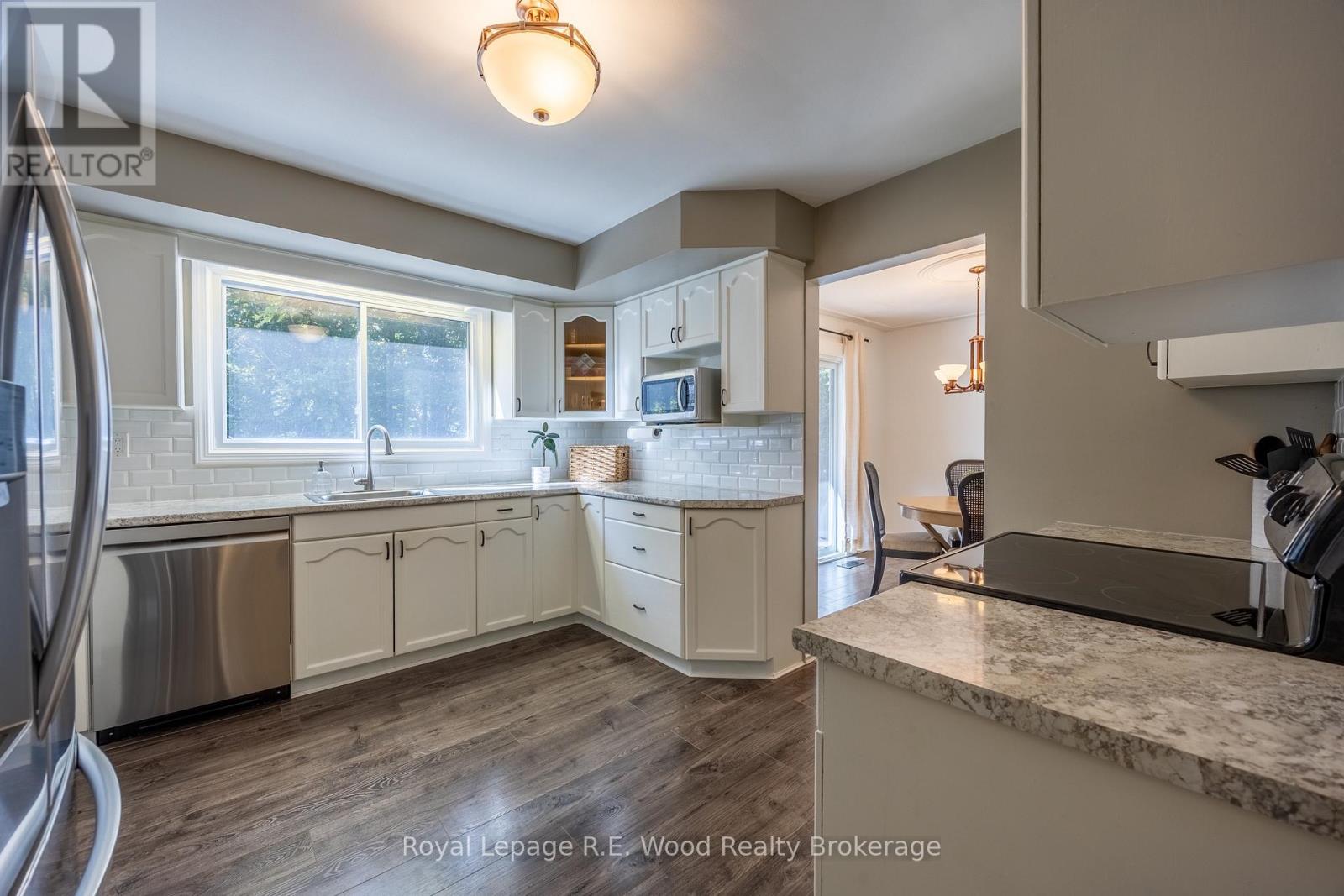 11 Eleanor Court, Tillsonburg, Ontario  N4G 2H3 - Photo 10 - X14031056