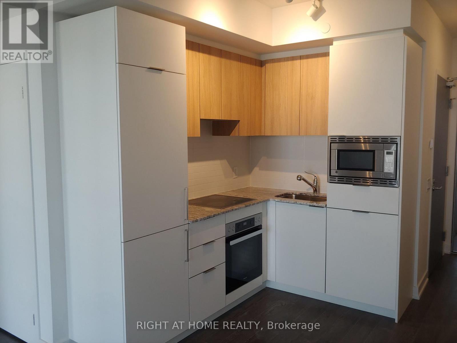 315 - 50 O'neill Road, Toronto, Ontario  M3C 0R1 - Photo 4 - C14031026