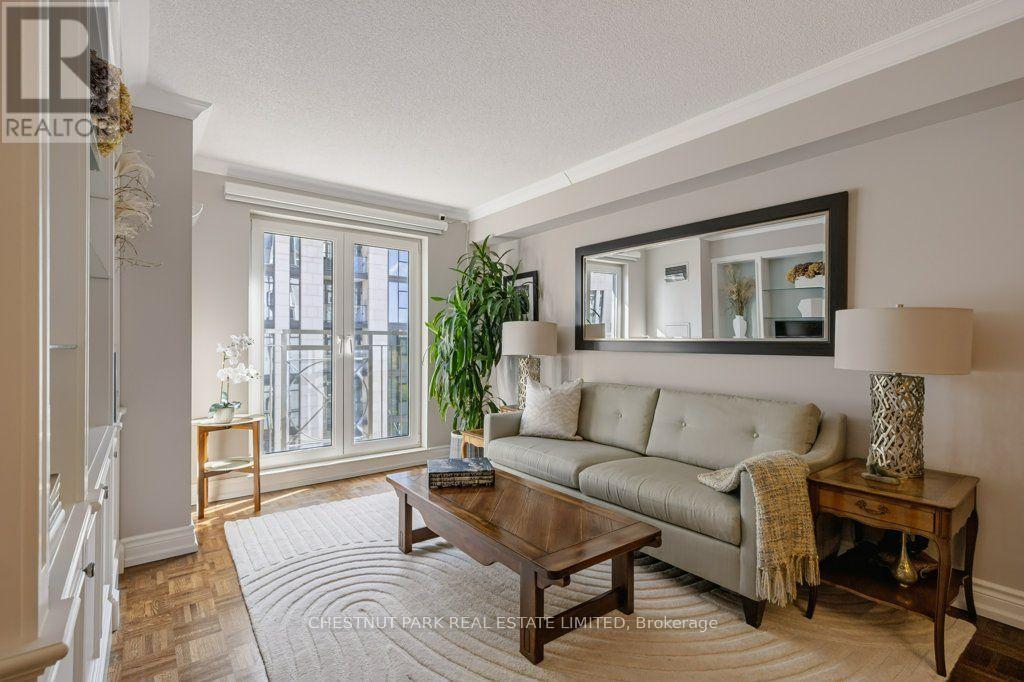 512 - 1 Balmoral Avenue, Toronto, Ontario  M4V 3B9 - Photo 10 - C14031048