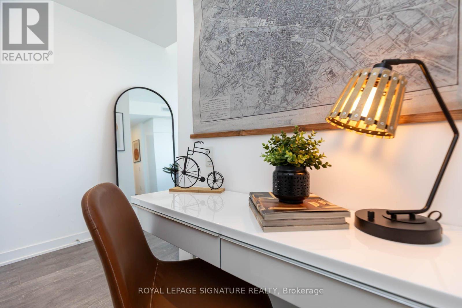 2805 - 185 Roehampton Avenue, Toronto, Ontario  M4P 0C6 - Photo 20 - C14031050