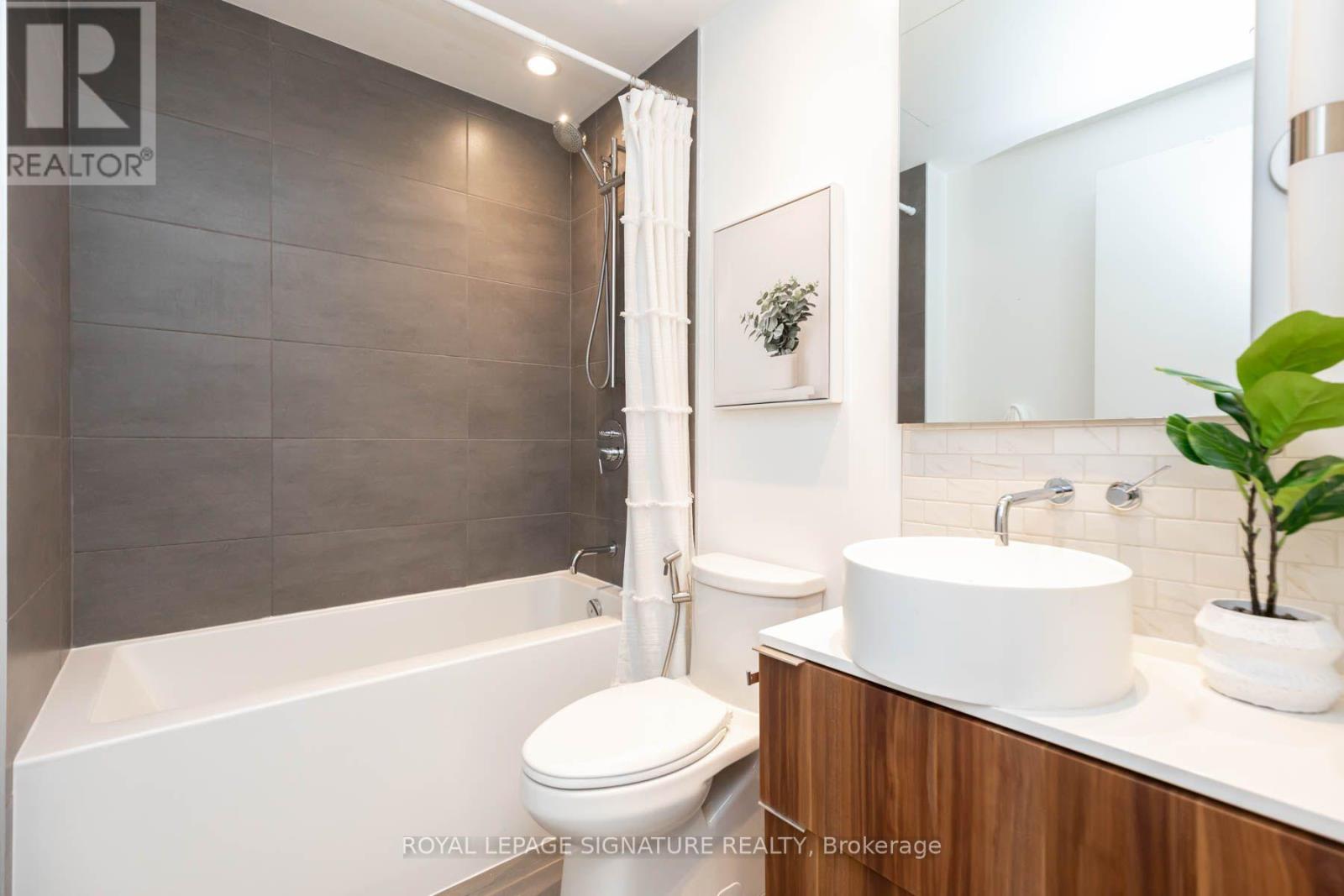 2805 - 185 Roehampton Avenue, Toronto, Ontario  M4P 0C6 - Photo 21 - C14031050