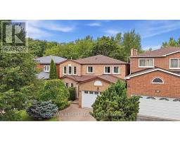 95 WHISTLING HILLS DRIVE, Toronto, Ontario