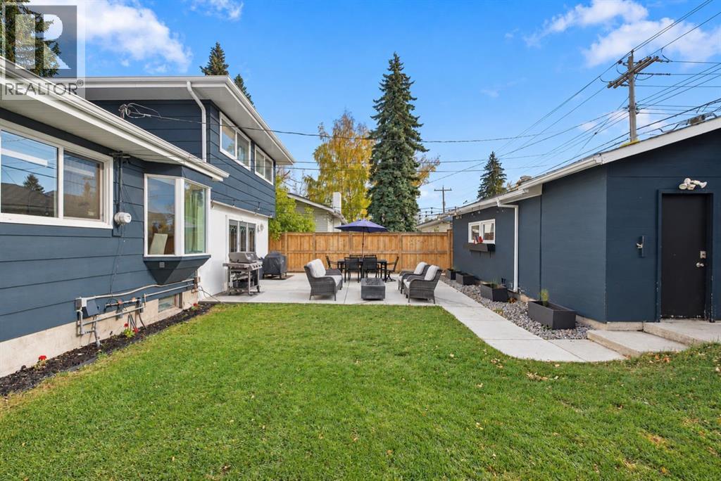 543 Willingdon Boulevard SE
