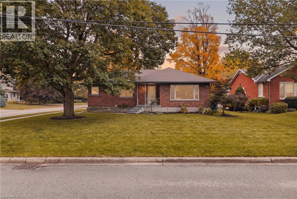 205 MCKENZIE Street E, Listowel, Ontario