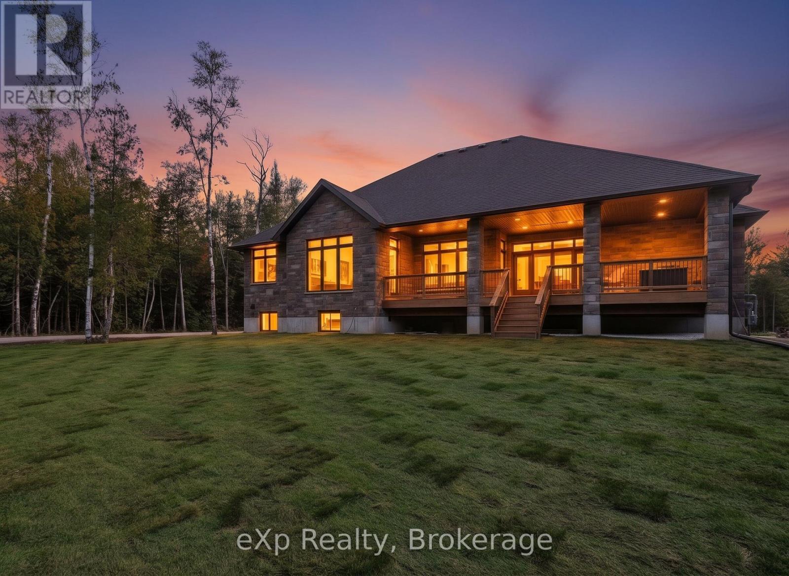 137 Acton Drive, Saugeen Shores, Ontario  N0H 2C2 - Photo 4 - X14031036