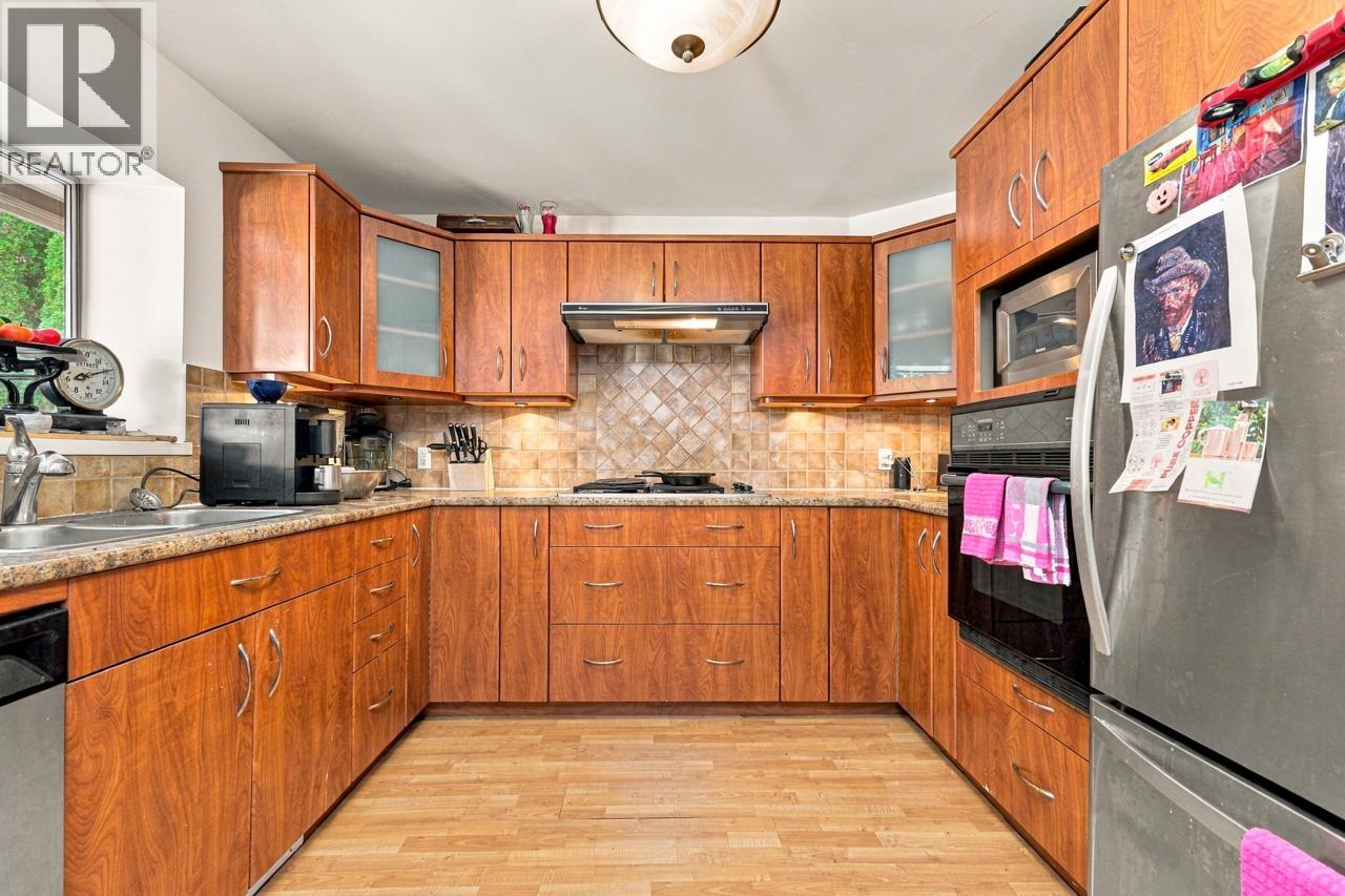 950 Tollcross Road, North Vancouver, British Columbia  V7H 2G2 - Photo 24 - R3175151