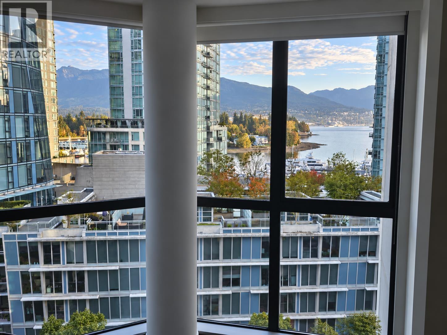 501 1415 W Georgia Street, Vancouver, British Columbia  V6G 3C8 - Photo 5 - R3175105