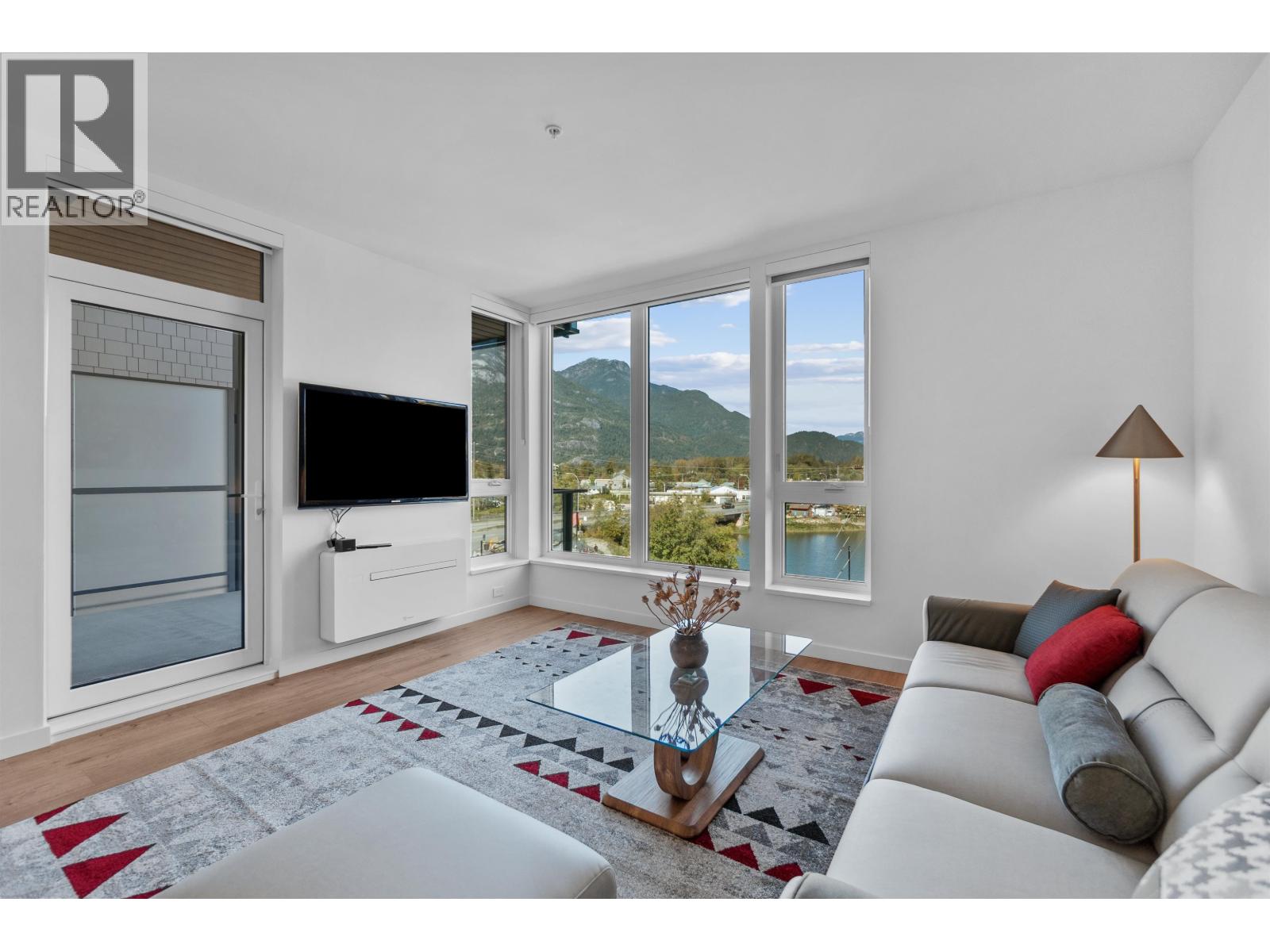 411 1500 Scott Crescent, Squamish, British Columbia  V8B 1G5 - Photo 12 - R3175120