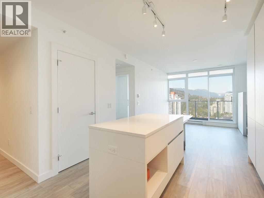 2401 657 Whiting Way, Coquitlam, British Columbia  V7C 5N6 - Photo 5 - R3175131