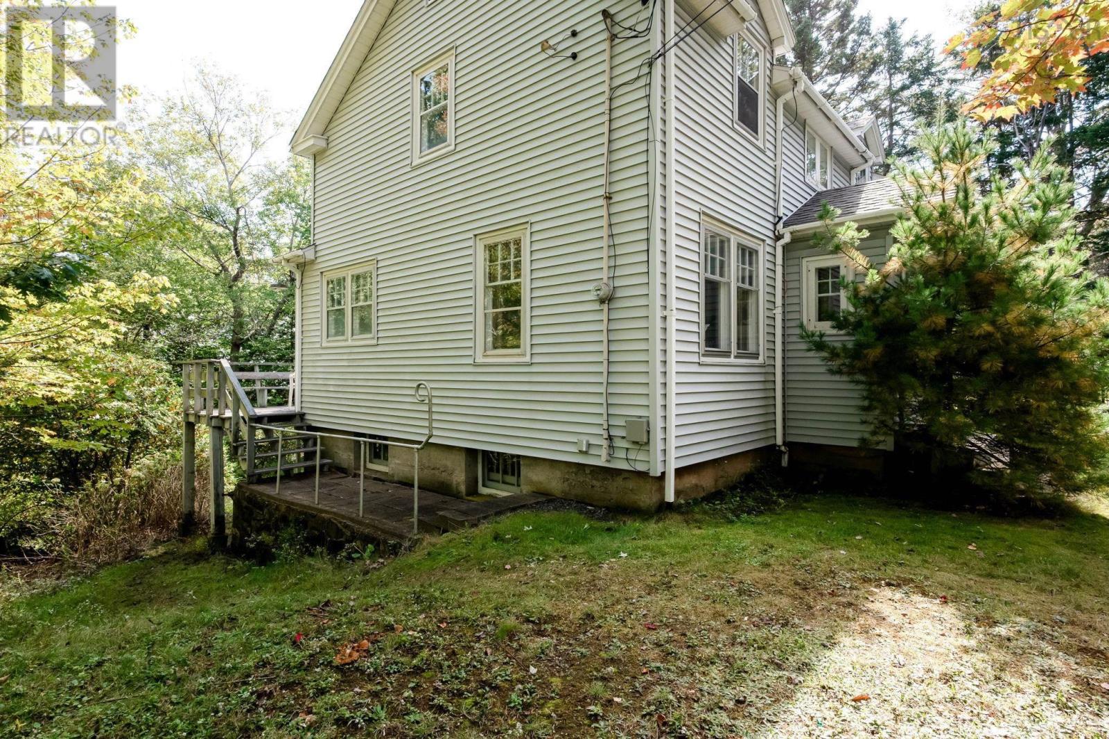 201 High Street, Bedford, Nova Scotia  B4A 1M7 - Photo 10 - 202625338