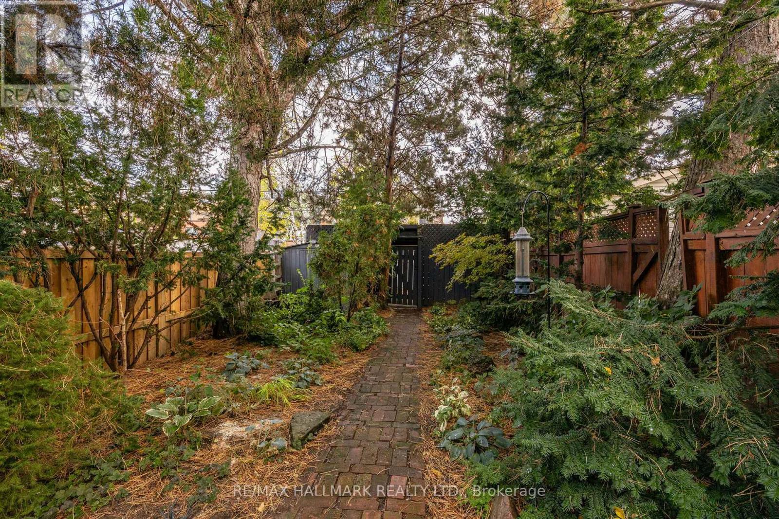 63 Chester Avenue, Toronto, Ontario  M4K 2Z8 - Photo 31 - E14030116