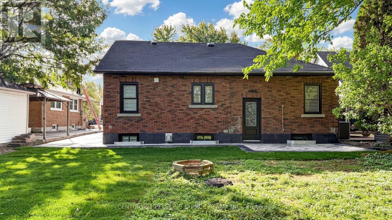 7 Cecil Street, St. Catharines, Ontario  L2N 4B3 - Photo 37 - X14031034