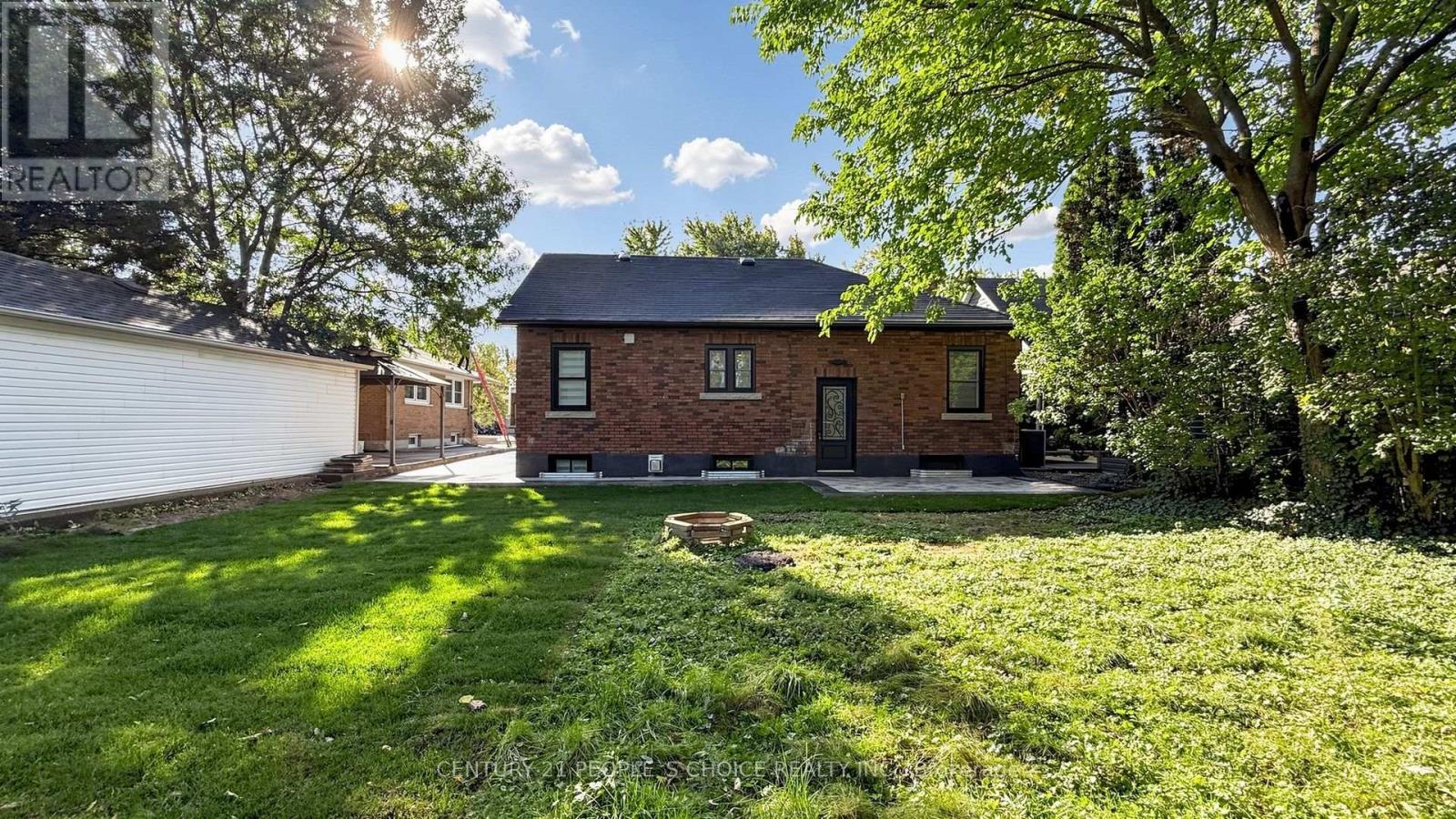 7 Cecil Street, St. Catharines, Ontario  L2N 4B3 - Photo 38 - X14031034