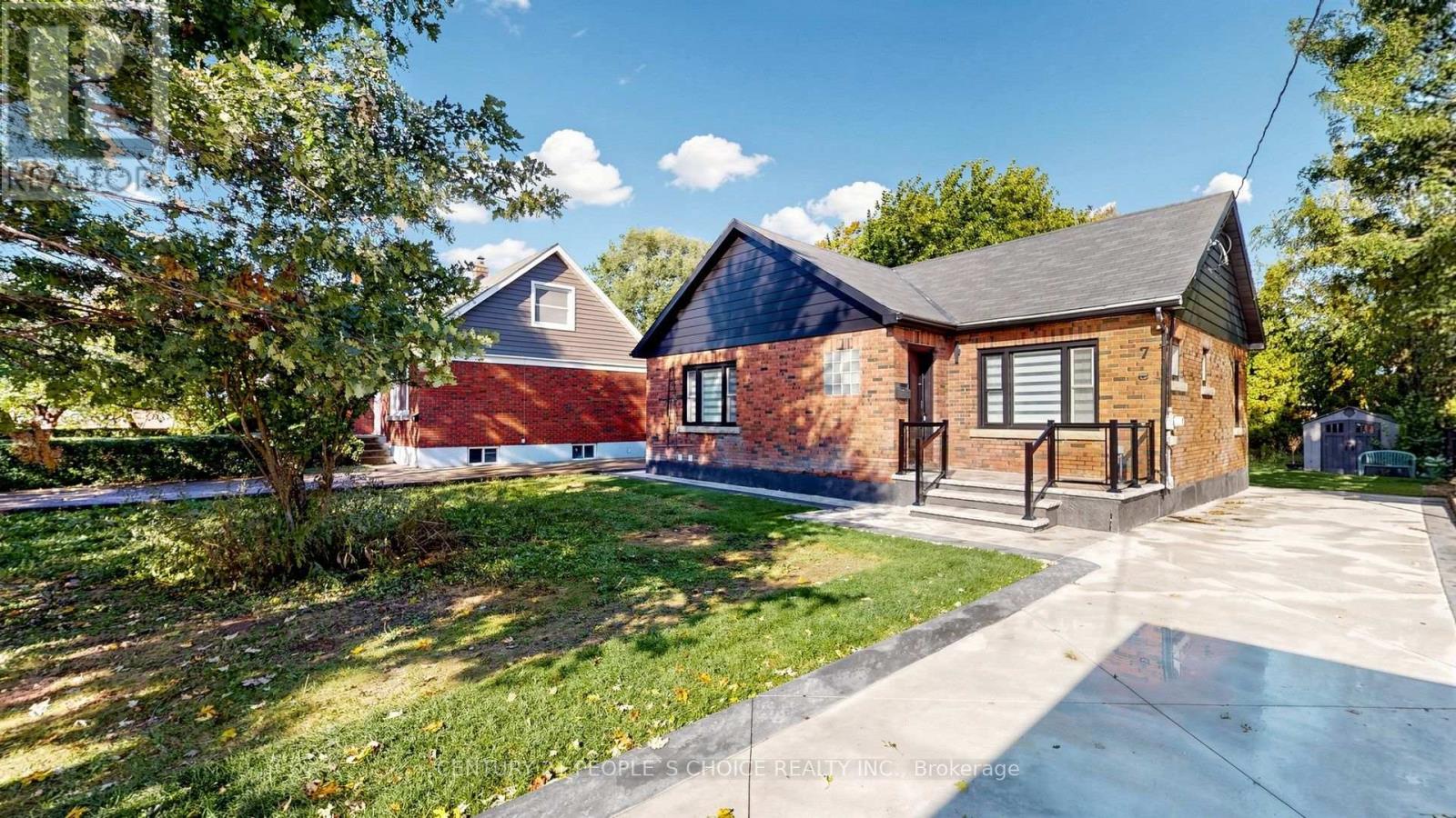 7 Cecil Street, St. Catharines, Ontario  L2N 4B3 - Photo 4 - X14031034