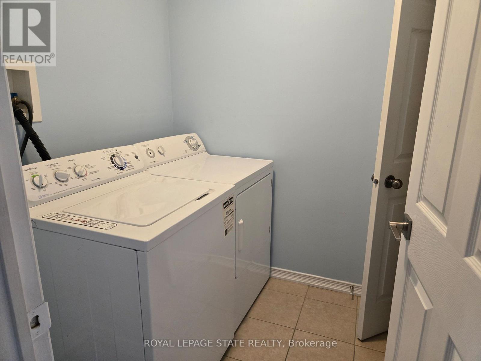 39 Newport Crescent, Hamilton, Ontario  L9A 0B2 - Photo 10 - X14031042