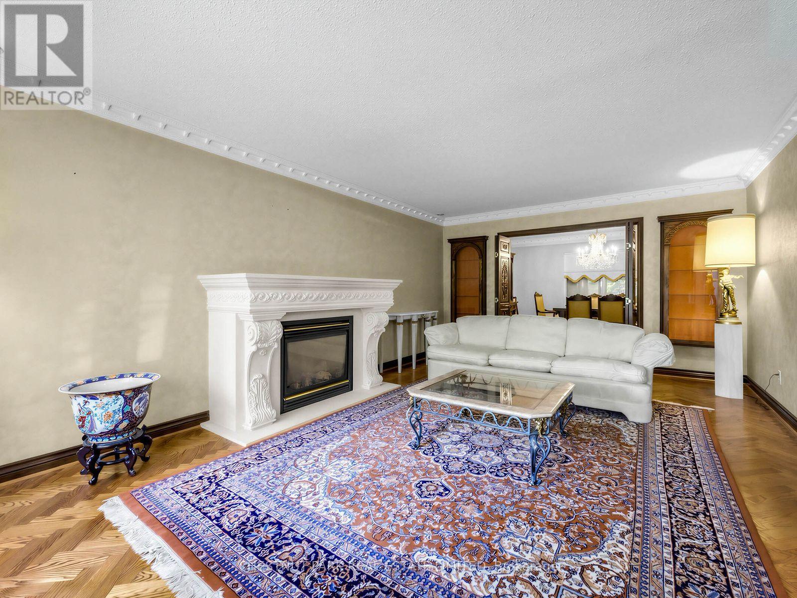 59 Chipstead Road, Toronto, Ontario  M3B 3E8 - Photo 8 - C14030702