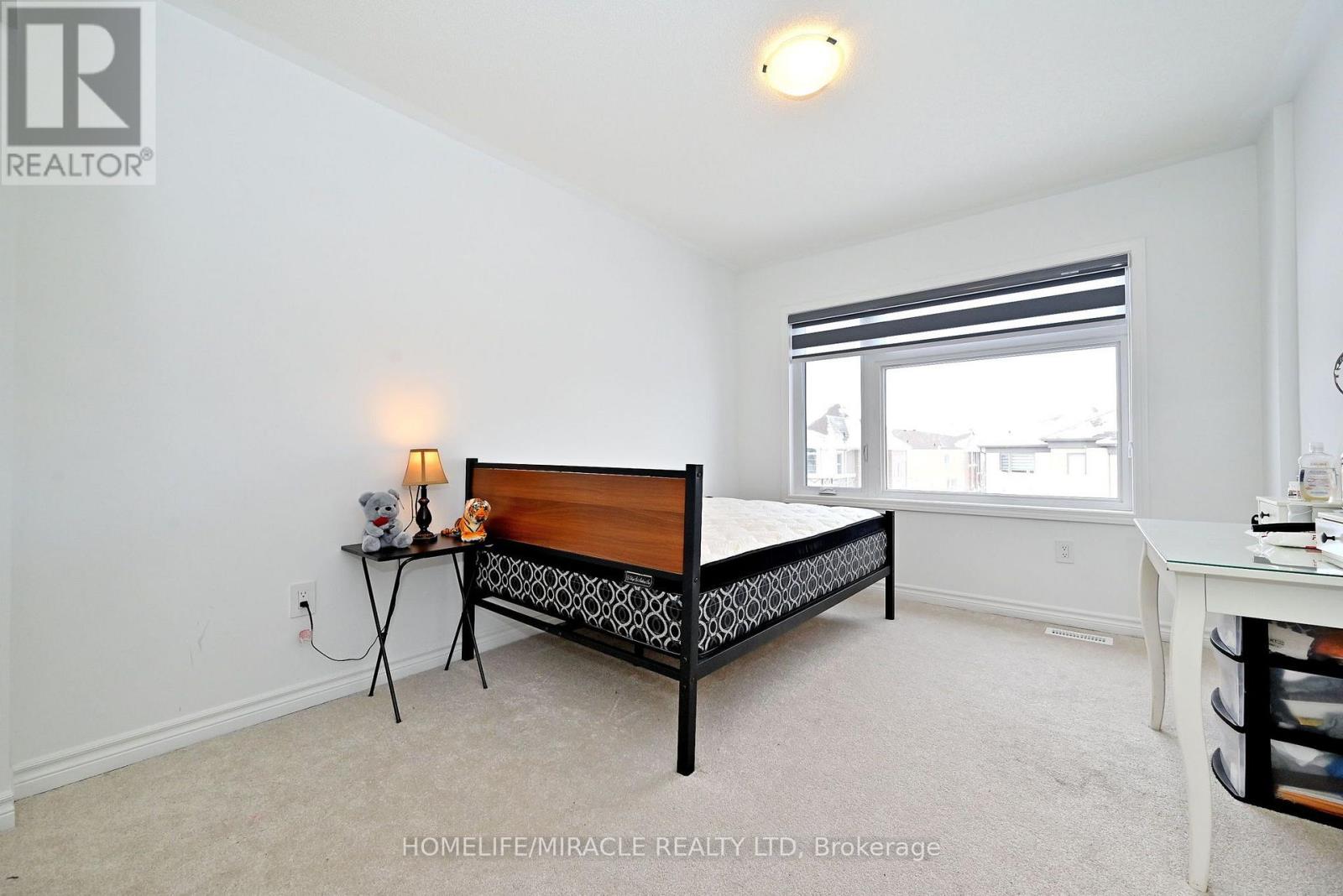 689 Mike Street, Innisfil, Ontario  L9S 0R7 - Photo 39 - N14029070