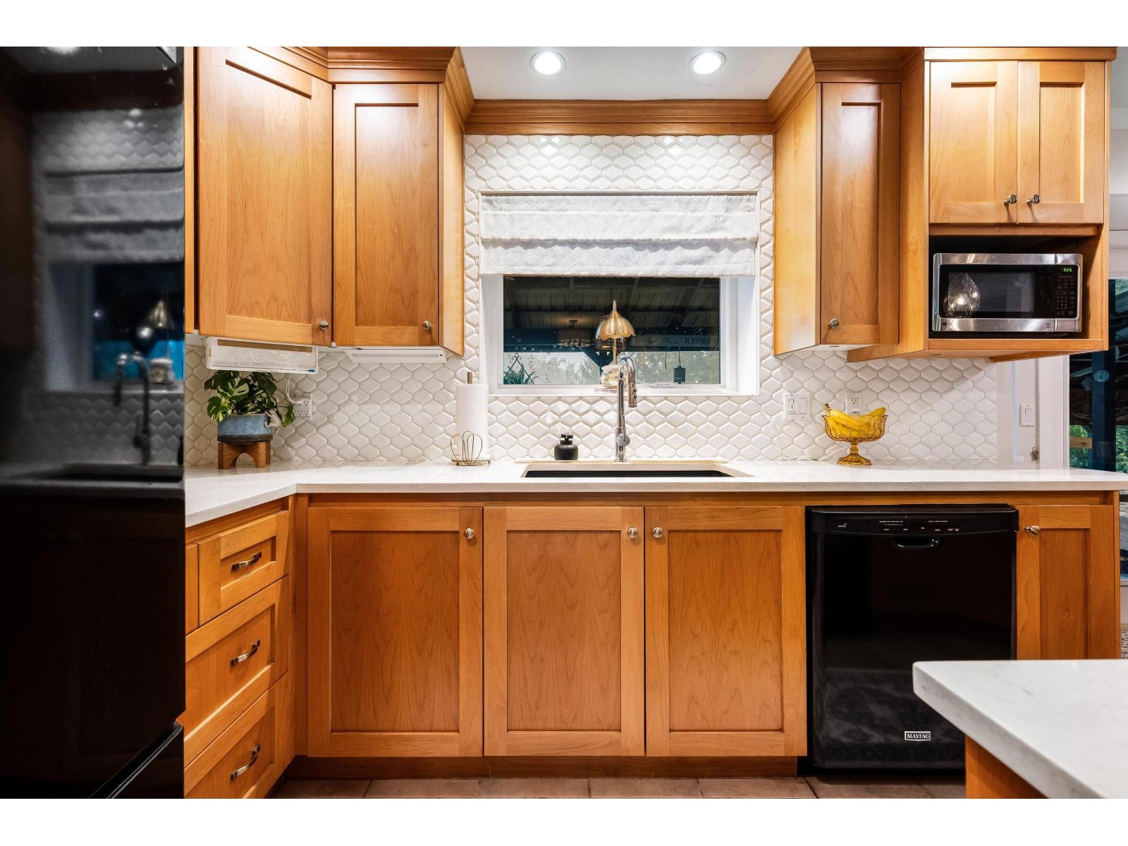 3631 Walden Street, Abbotsford, British Columbia  V2S 6V5 - Photo 11 - R3174195