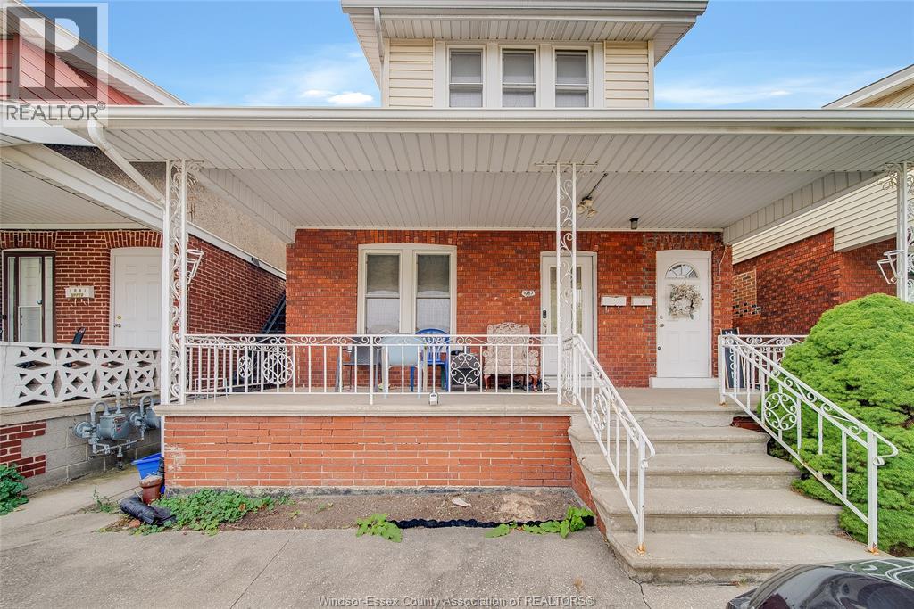 MLS# 26025223: 1087 MARENTETTE, Windsor, Canada