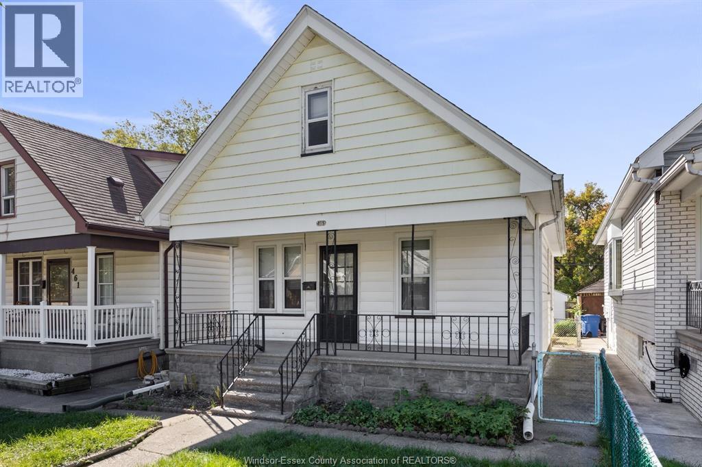MLS# 26025196: 455 CURRY, Windsor, Canada