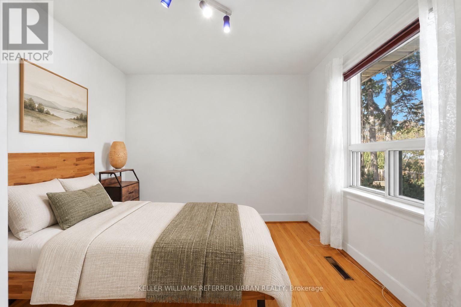 241 Churchill Avenue, Toronto, Ontario  M2R 1E2 - Photo 18 - C14031000