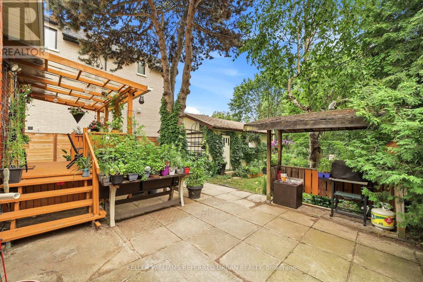 241 Churchill Avenue, Toronto, Ontario  M2R 1E2 - Photo 20 - C14031000