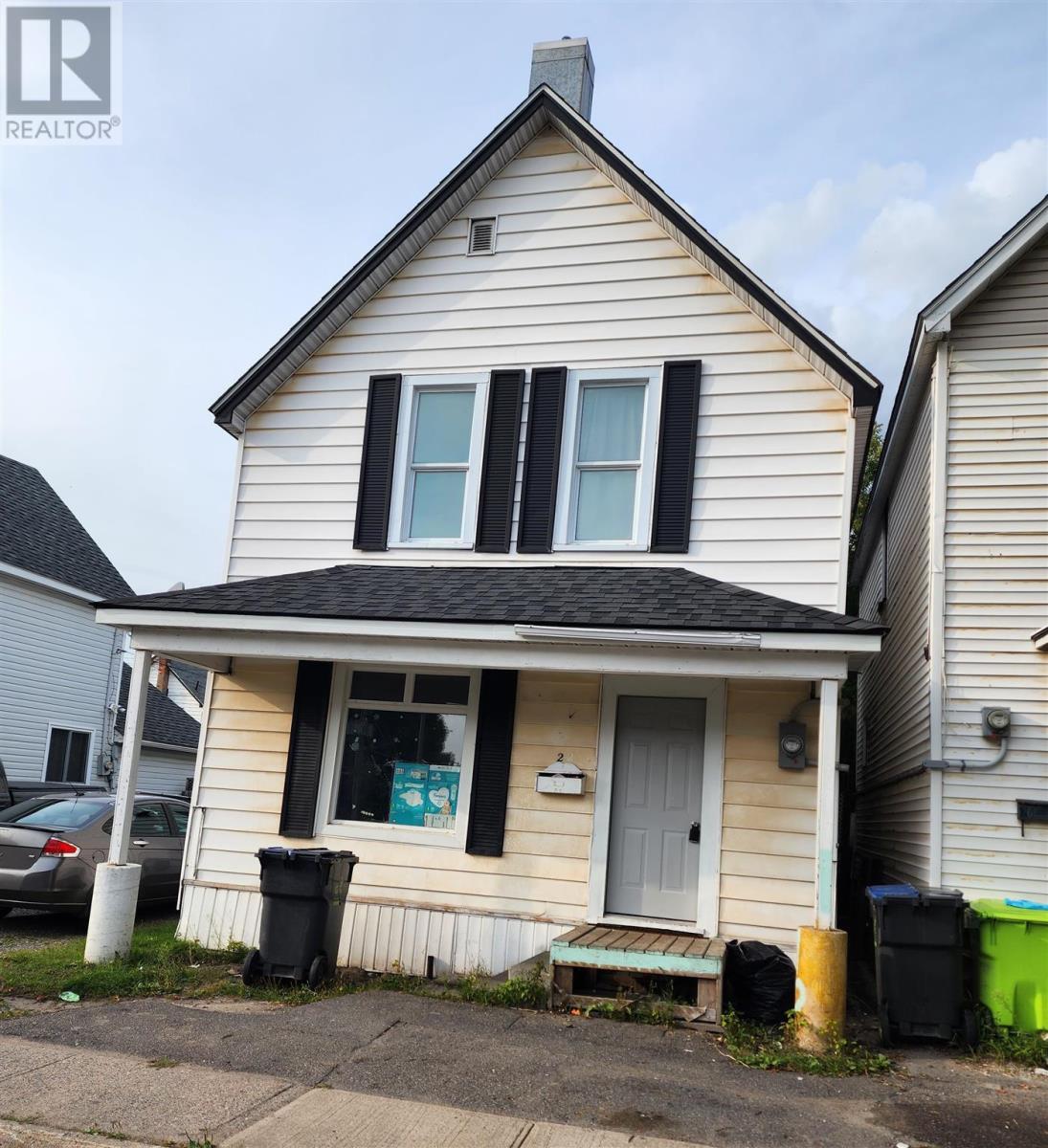 22 Manilla Ter, Sault Ste. Marie, Ontario P6A 1J2 - Photo 1 - SM262869