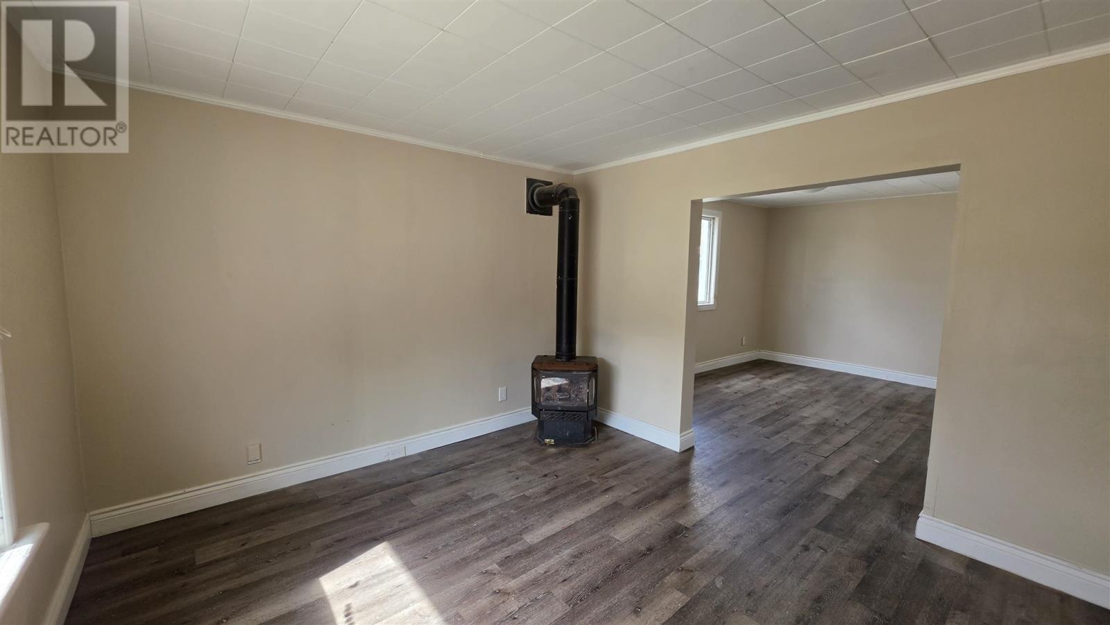 22 Manilla Ter, Sault Ste. Marie, Ontario P6A 1J2 - Photo 4 - SM262869