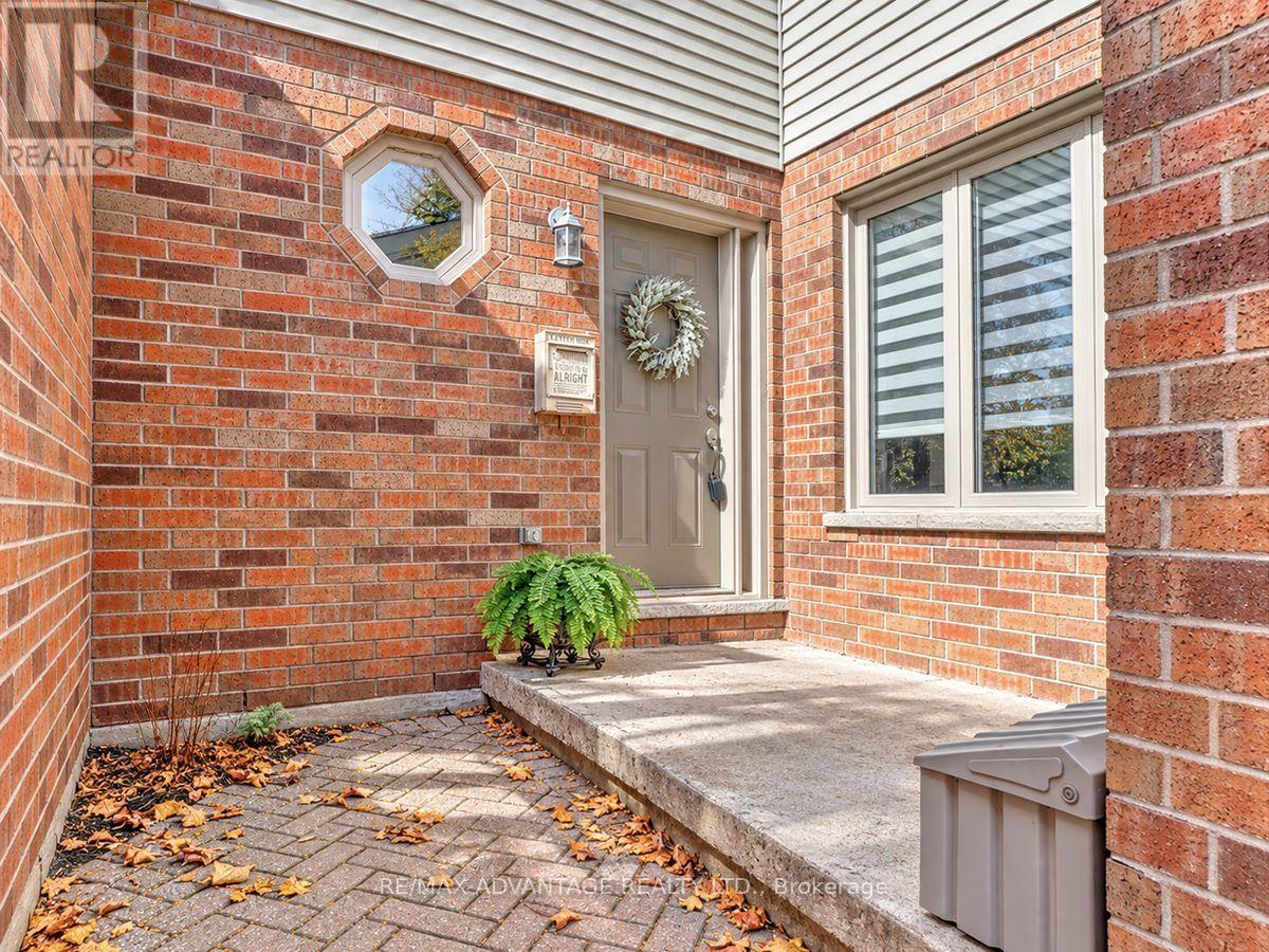 34 - 70 Sunnyside Drive, London North, Ontario  N5X 3W4 - Photo 2 - X13886148