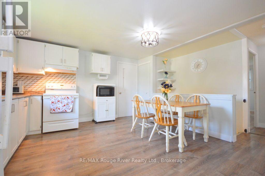 1084 Norman Crescent, Oshawa, Ontario  L1H 7X1 - Photo 7 - E14031274