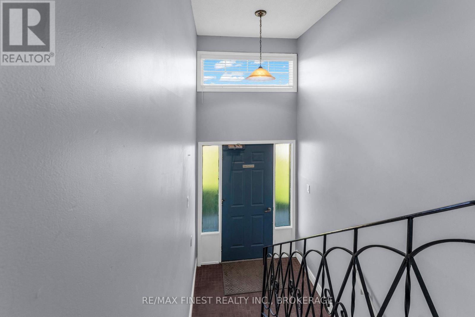 1600 Anne Street, Kingston, Ontario  K7M 5H7 - Photo 5 - X14031218