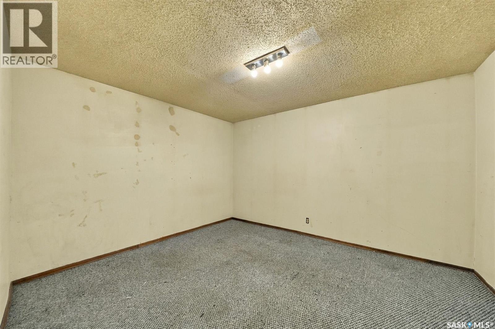 411 Nesbitt Way, Saskatoon, Saskatchewan  S7L 6S3 - Photo 36 - SK051035