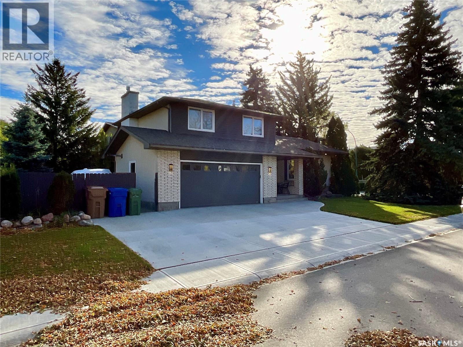 353 Lockwood Road, Regina, Saskatchewan  S4S 6E5 - Photo 2 - SK050953