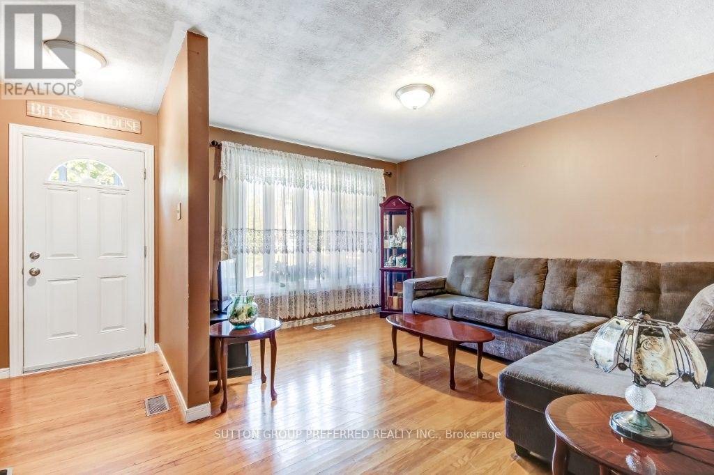 39 Metcalfe Crescent, London South, Ontario  N6E 1H8 - Photo 4 - X14031170