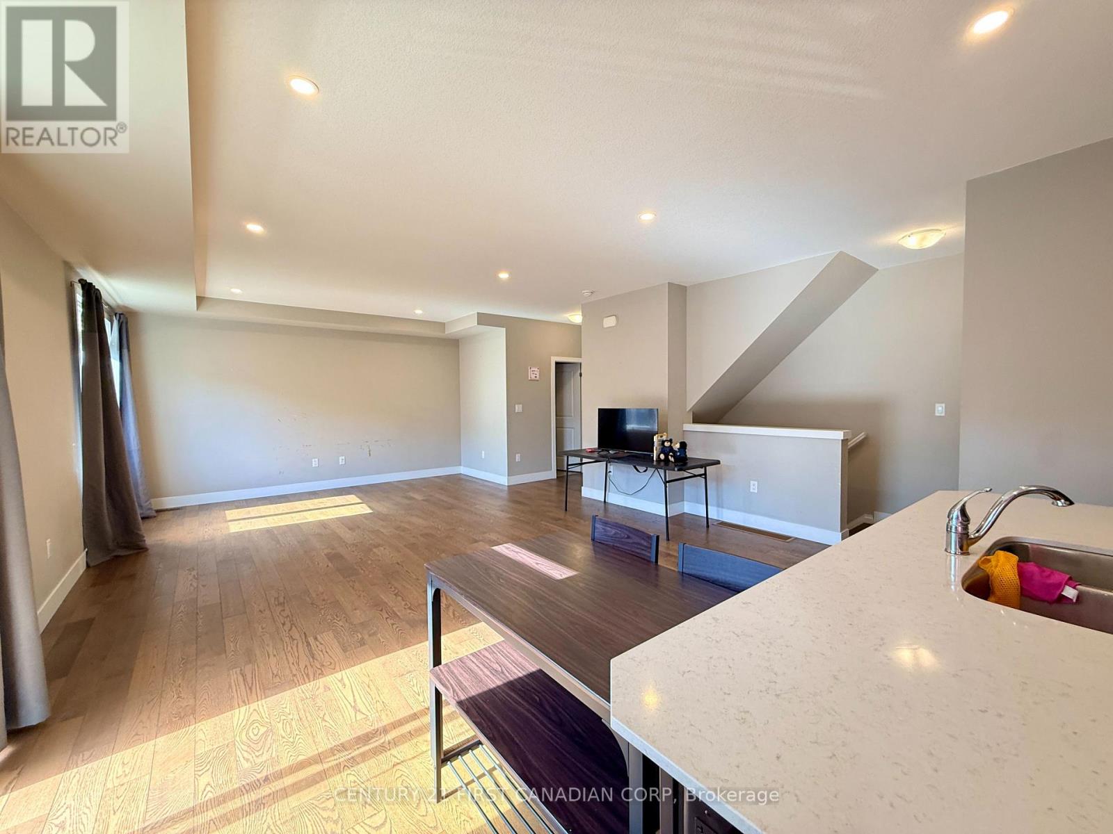 40 - 1960 Dalmagarry Road, London North, Ontario  N6G 0T8 - Photo 11 - X14031432