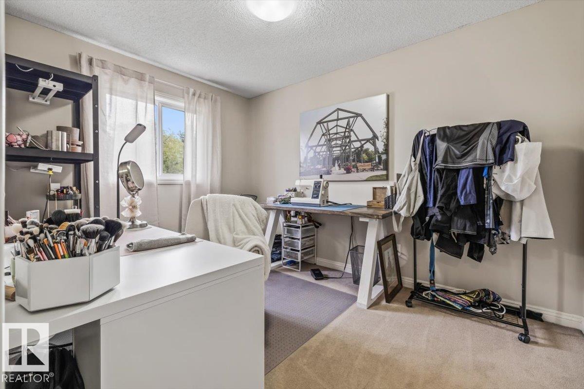 104 BECKER CR