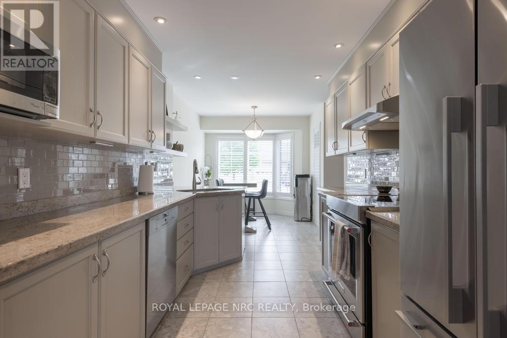 10 - 121 Glen Morris Drive, St. Catharines, Ontario  L2T 4C5 - Photo 5 - X14031060